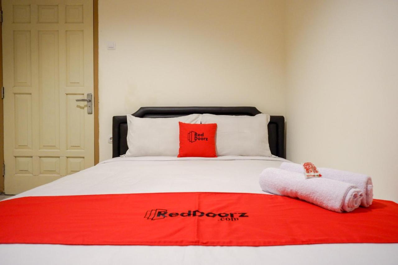 Hotel Reddoorz Near Ambarrukmo Plaza Mall Yogyakarta