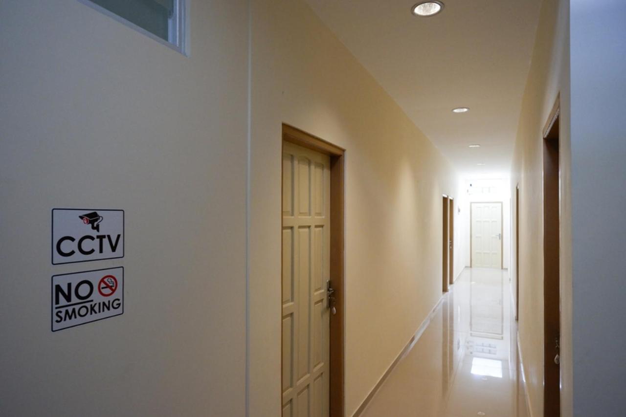 Reddoorz Near Ambarrukmo Plaza Mall 2* Yogyakarta